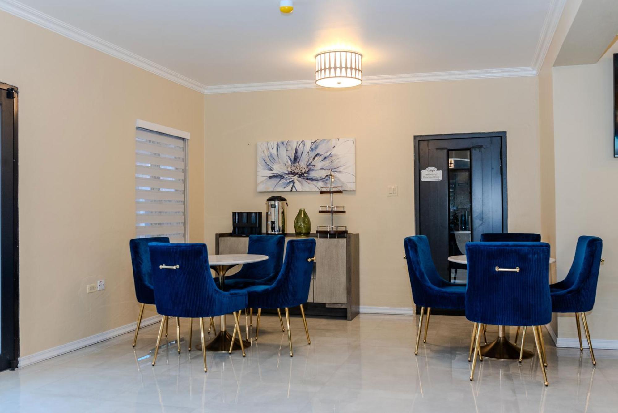 Sky'S Villa Resort Buff Bay 외부 사진