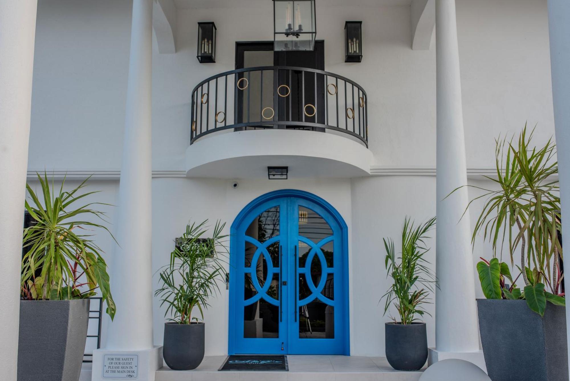 Sky'S Villa Resort Buff Bay 외부 사진