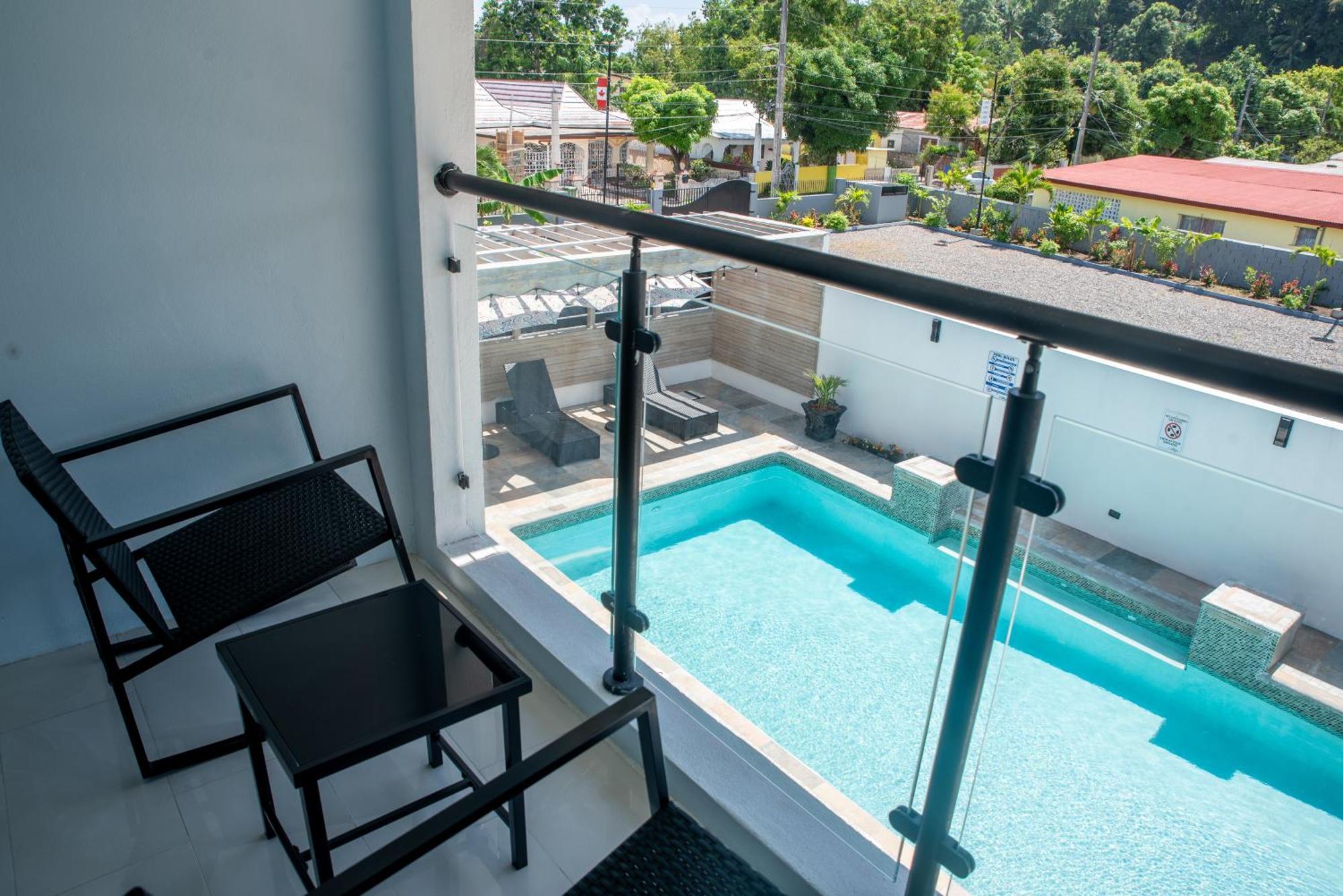 Sky'S Villa Resort Buff Bay 외부 사진